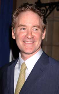 Кевин Клайн стана на 56