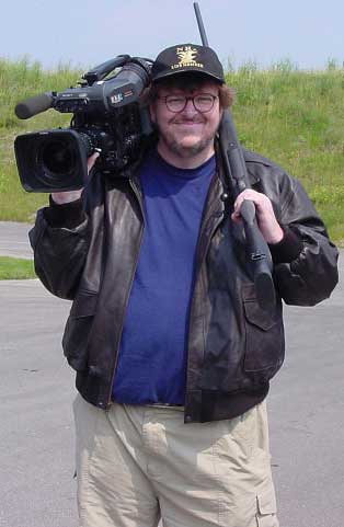 Майкъл Мур приема роля в киното