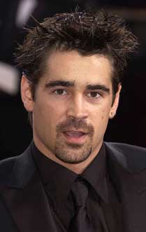 Фарел се забавлява със Спиърс в хотелска стая