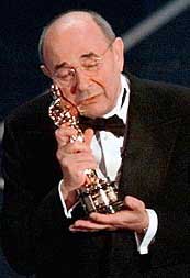 Създателят на „Да пееш под дъжда” стана на 80 г.