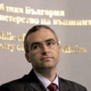 София: Кадафи да не бърка българките с терориста от Локърби