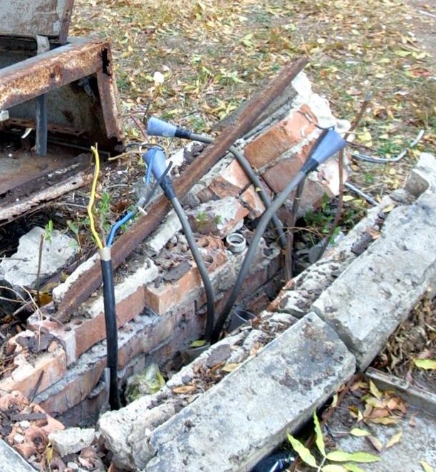Крадци на кабели опустошават Бургаско