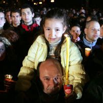 На Великденска служба