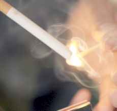 Пълната забрана за пушене на закрито остава