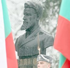 Почетохме паметта на загиналите за България