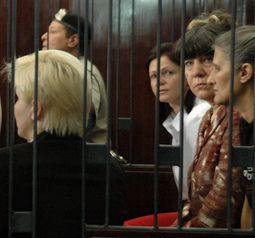 Арабската лига: Не политизирайте случая в Либия