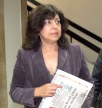 Елеонора Николова: Кебапчетата са за кандидатите