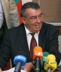 Иде ”по-значително поскъпване” на ток и парно