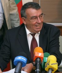 Константин Шушулов, председател на ДКЕВР, която утвърди новите общи условия на ЧЕЗ