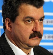Заплашиха ме с руски номер, заяви Тодор Батков по повод скандала в ”Левски”