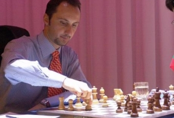 Топалов пак победи Крамник и поведе с 5 на 4