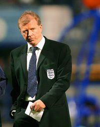 Английският треньор Стив Макларън угрижен след загубата в Загреб