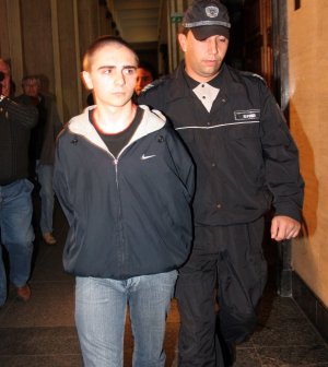 Убиецът Кристиян (18) остава 11 години в затвора