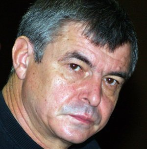 Според Софиянски нападките дошли ”неадекватния бивш главен прокурор Никола Филчев и определен кръг около него”