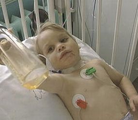 Битият от майка си Стоилка Асенова 2-годишен Даниел не може да ходи и да говори