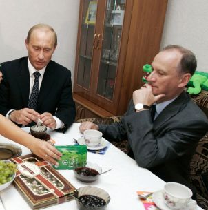 Владимир Путин и шефът на ФСБ Николай Патрушев