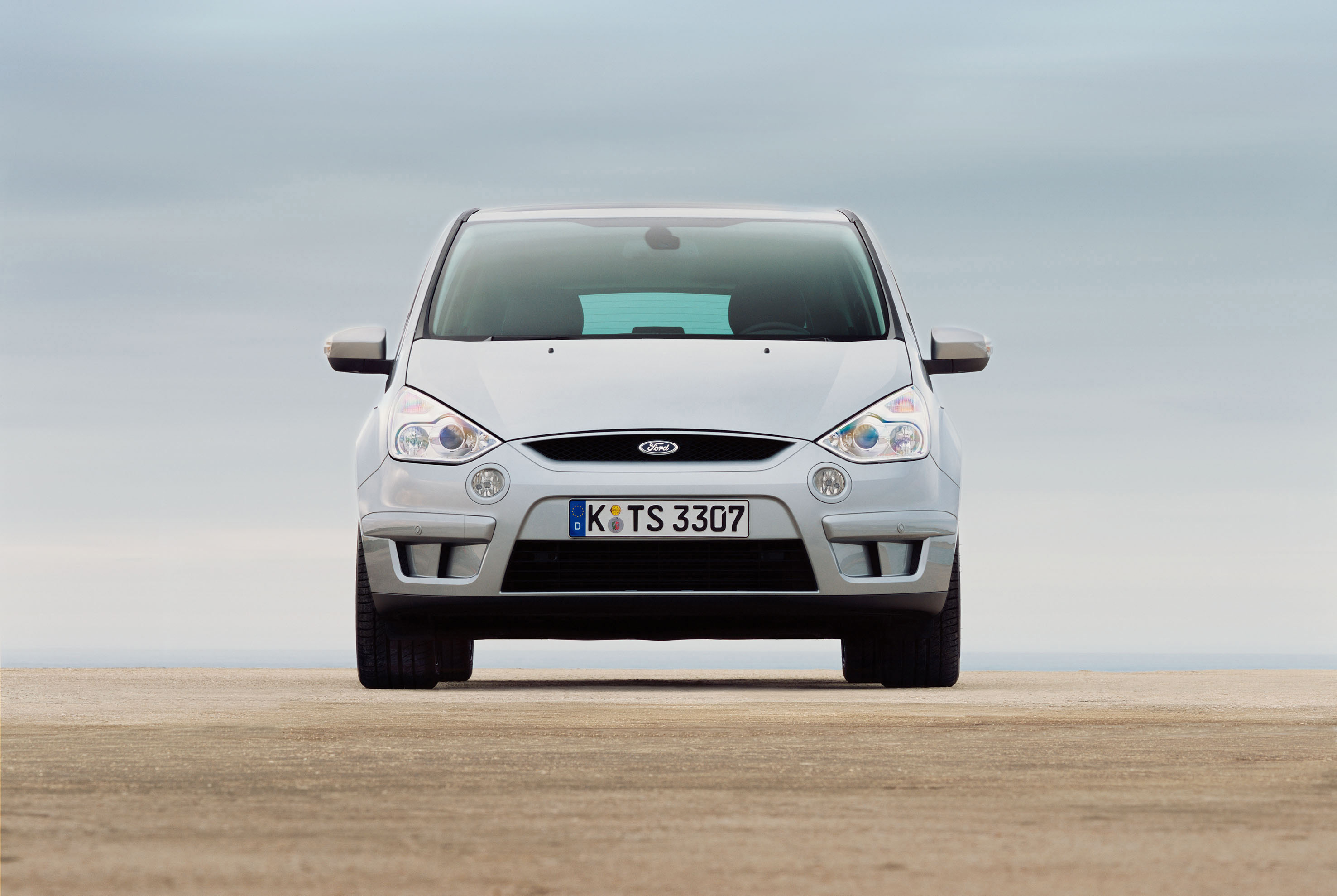 Ford S-MAX е автомобил на Eвропа за 2007 г.