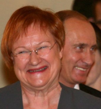 Таря Халонен и Владимир Путин ден преди срещата на върха