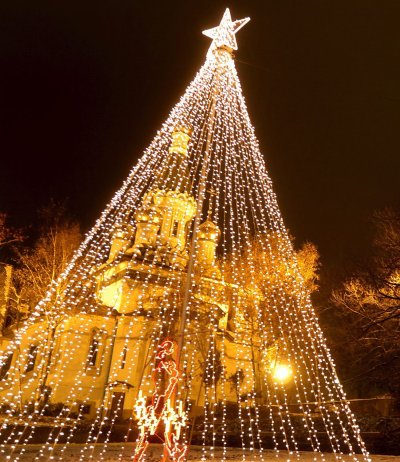 Новогодишна украса в София