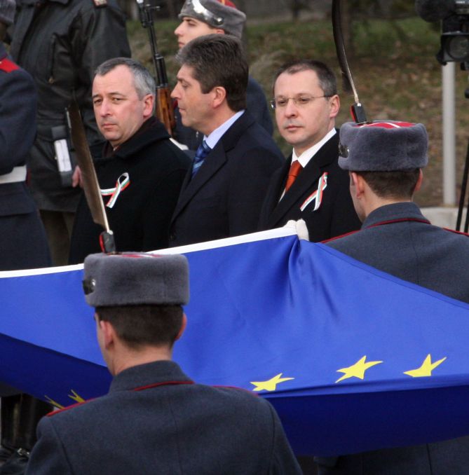 Барозу: Доверието към България е изложено на риск