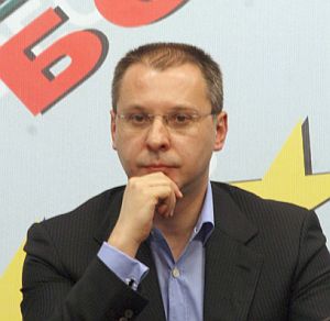 Валят оставки на ”Позитано” по призив на Станишев