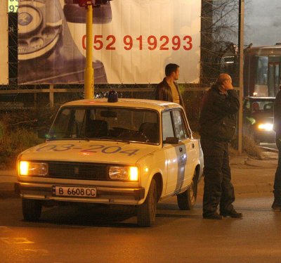 Обезвредиха бомба в автокъща на общински съветник на Варна
