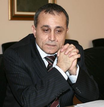Нищо не се променило в управлението на дружеството според СДС