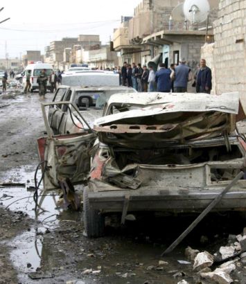 Над 120 убити от камион-бомба на пазар в Багдад