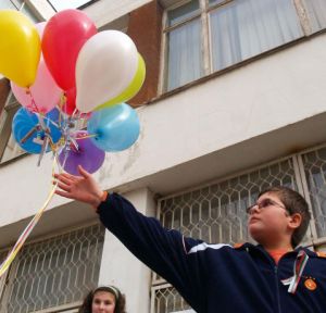Деца искат свобода за осъдените медсестри