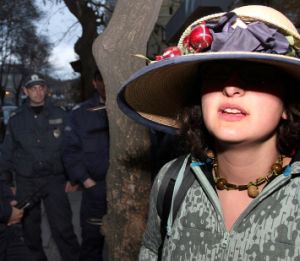 Неотдавна полицаи прогониха участници в митинг на еколози пред Народното събрание и от площадката пред БНТ