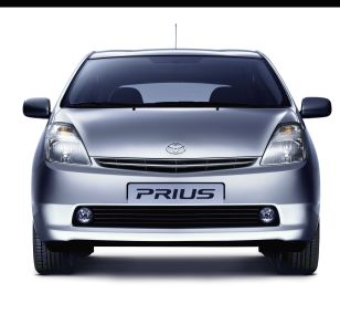 TOYOTA PRIUS - технология от бъдещето