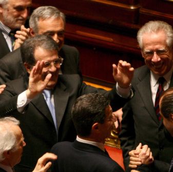 Сенаторите дадоха нов шанс на Романо Проди