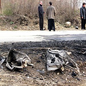 7 души изгоряха - ето какво остана от колите