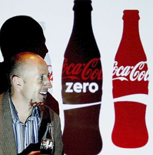 Кока Кола отрече да е разгадана тайната й