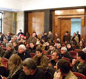 Препълнената зала на Русенския окръжен съд