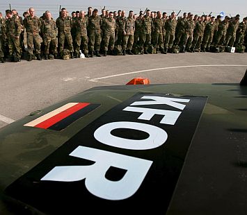 Сърбия започна офанзива за спасяване на Косово