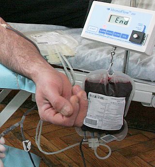 Жестът за даряване на кръв е акт на човечност