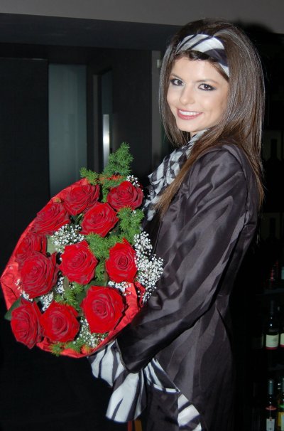 Мис България 2006 Славена Вътова празнува рожден ден