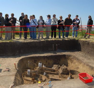 Първи свидетели на археологическата находка - тракийска колесница