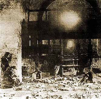 Най-ранната снимка на храма след Априлското въстание, фотограф – Д. Кавра, 1878 г.