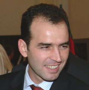 Освободиха Искров от БНБ, връщат го пак