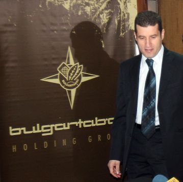 Лачев опита да изчисти името на Булгартабак