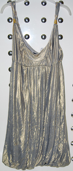 Златна рокля Miss Sixty – 379 лв.