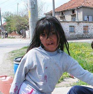 Строят 10 000 къщи за ромите в столицата
