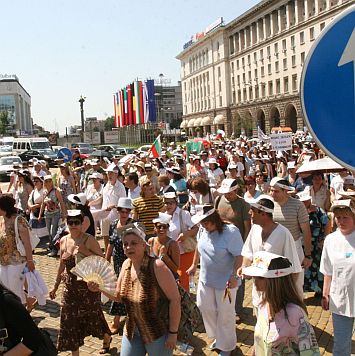 Гайдарски: Пироговци, търсете пари от директорите си