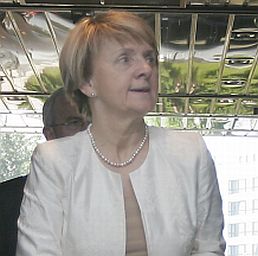 Данута Хюбнер смята, че България ще се справи с усвояването на парите от еврофондовете