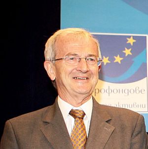 Щели сме да станем европейци само с €