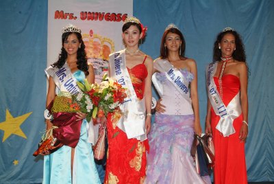 Вижте снимки от конкурса Мисис Вселена 2007