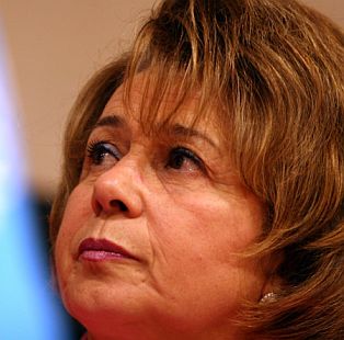 Масларова: Ще внасяме кадърни хора
