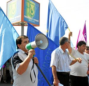 Поне петима пострадали при протеста на миньорите от ”Марица Изток”